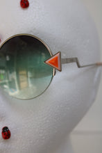 Load image into Gallery viewer, Fendi sunglasses
