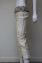 Load image into Gallery viewer, Balenciaga Spring 2006 cropped trousers
