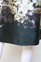 Load image into Gallery viewer, Prada Spring 2010 midi skirt
