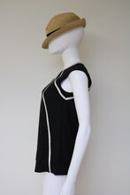 Load image into Gallery viewer, Prada FW2014 vest

