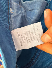 Load image into Gallery viewer, Helmut lang shorts

